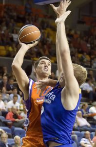 Bruno Sundov, en el mercado tras acabar contrato con el Valencia Basket