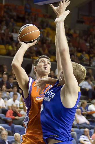 Bruno Sundov, en el mercado tras acabar contrato con el Valencia Basket