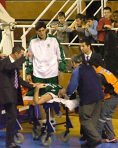 Lucho Fernández sufrió un aparatoso percance que lo llevó al hospital