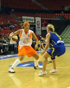 Amaya Valdemoro: “Si organizamos la Final Four llenaremos el pabellón”