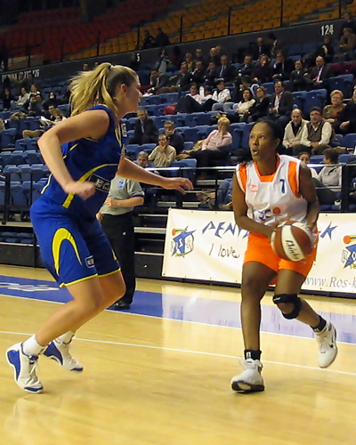 Israel Sanchís no sabe qué pareja de extranjeras jugarán la Copa