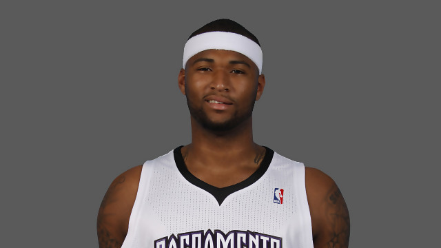Sacramento Kings 2010-11. Levantan un muro en la zona