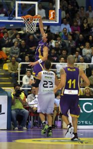 La Jornada ACB en Solobasket: Explota Van Lacke, otra lección de Mickeal, primer gran encuentro de Donaldson y Cabezas ya brilla. Hervelle y A. Sánchez, de récord.. negativo