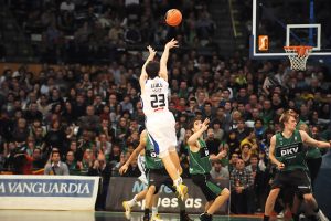 DKV no puede remontar a Real Madrid a pesar de la revolución Jelinek y Pepu desmiente que el próximo curso vaya a ser blanco