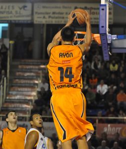 Gustavo Ayón, elegido Jugador Revelación de la temporada por la ACB