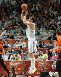 El Madrid borra del mapa al Grupo Capitol Valldolid