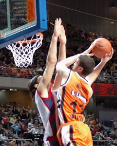 Albert Miralles, K.O. y Casas descontento con los refuerzos