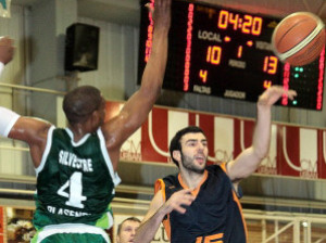 Luis Parejo vuelve a su Almería natal de la mano de Promobys BS Hoteles