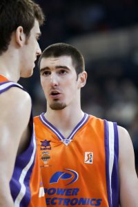 Vía libre para ir a la NBA: Víctor Claver y Nando de Colo se desvinculan del Valencia Basket