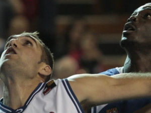 Primicia Solobasket: Oliver Arteaga “compra su libertad” y jugará la próxima temporada en Menorca Básquet