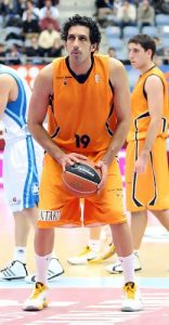 Impotencia donostiarra ante un Baloncesto Fuenlabrada que contó con un Salva Guardia estelar desde el 6.75