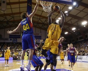 Actualidad Gran Canaria 2014: Adiós a Moran, Savane continúa y llega Ekperigin