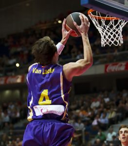 El FIATC Joventut cierra las incorporaciones de Fede Van Lacke y Derrick Obasohan