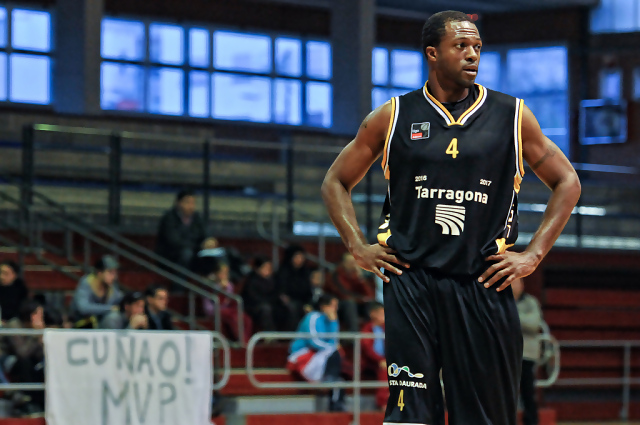 Adecco Plata (Playoff de Ascenso): Bàsquet Mallorca, Promobys Tíjola, River Andorra y ADT Tarragona golpean primero en el playoff de ascenso a Adecco Oro. Biviá y Matalí, primeros héroes del playoff