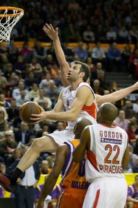 Zoco Europeo: Papaloukas se va al Maccabi. Russell Robinson (y su pasaporte del Chad), al Nanterre. Y muchos rumores de trasvase NBA-Europa (Casspi, Stojakovic, Pekovic, Green, Jackson, Haslem)