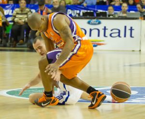 EL  QF (II); Cuatro victorias visitantes, cuatro espectáculos y cuatro robos de ventajas de campo