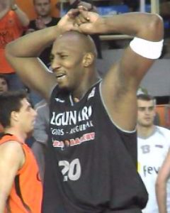 Casimiro califica de “decisiva” la victoria del Fuenla ante el Bilbao y Vidorreta analiza las claves para verse de nuevo abajo