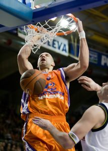 Lesión de metatarsiano: curioso infortunio en las filas del PE Valencia