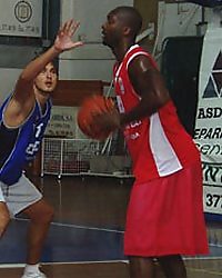 Shalawn Miller será el “4” del Palma Aqua Mágica