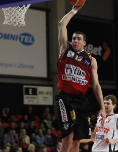 Sub 18: semana de exhibiciones y consolidaciones. Valanciunas MVP con 39 de valoración… ¡en 25 minutos!