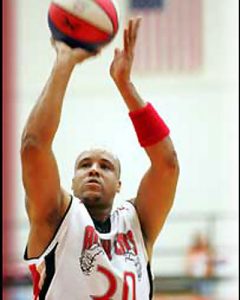 ¿Dónde las mata Chandler Thompson?