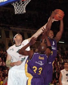 Fernando San Emeterio seguirá dos años más en el Grupo Capitol Valladolid