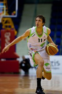 Carlos Cobos se decide por C.B. Granada