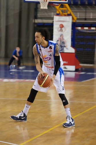 Kyle Swanston, refuerzo temporal de Palencia Baloncesto