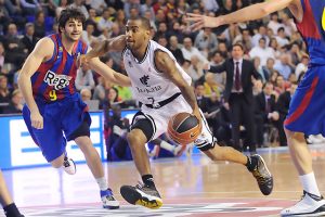 Regal FC Barcelona culmina “una semana horrorosa” con una derrota ante un Bizkaia BB que llama a la puertas de los grandes