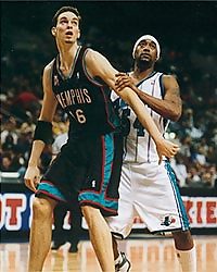 Reacciona Pau Gasol y destaca la sociedad McGrady-Yao.