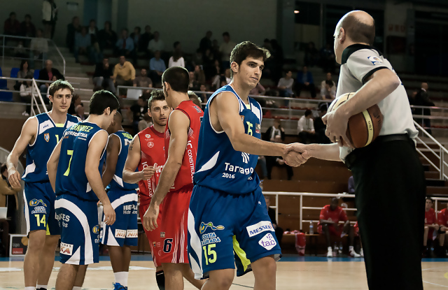 Lobe Huesca incorpora al joven escolta Jorge Romero