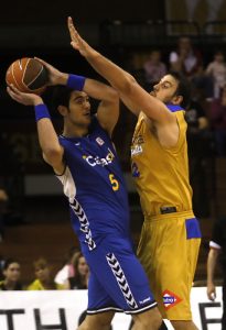 Cajasol confirma la renovación de Triguero por 2+2