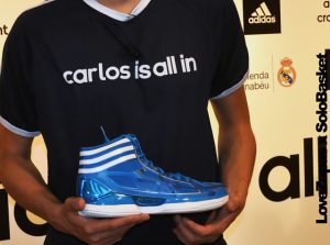 adidas adiZero Crazy Light: peso pluma