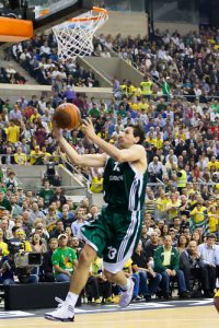 Liga griega (Cuartos de final): El campeón de Europa pasa a semifinales por la vía rápida, el PAOK será su rival