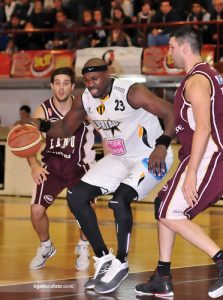 Liga Argentina LNB (J23 y J24): Battle se va hasta los 50 de valoración; Impresionante <i>buzzer beater</i> de Jack Michael; Crisis en el Boca, Nocedal sin minutos de juego