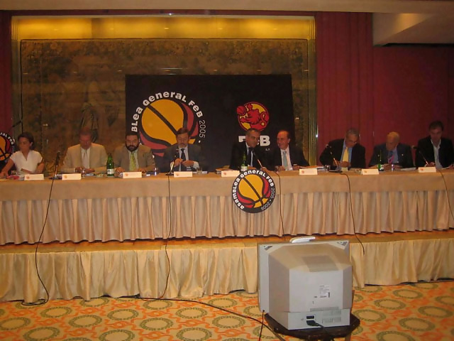 La FEB amplia la LEB-2 a 18 equipos y reduce la EBA a 4 grupos