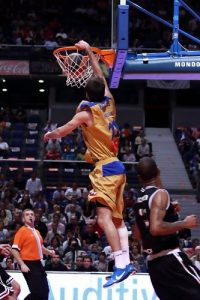 Actualidad Adecco Oro: Blanch, refuerzo de lujo para Menorca. Carleton Scott, un <i>rookie</i> para Cáceres