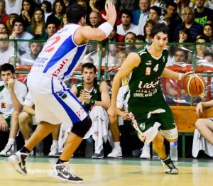 Liga Argentina (Semifinales J1 y J2): triunfos locales en el inicio de las semis. Atenas, con Matías Lescano, a un paso de la final