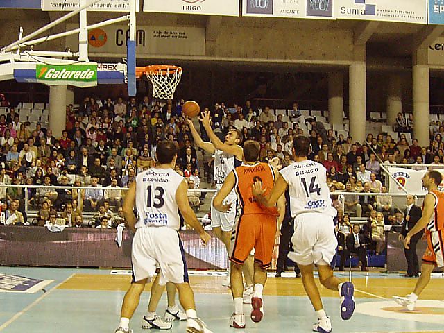 Zoco ACB: todos a por Acker, Murcia cierra su plantilla, últimos movimiento de Cajasol, en León miran a Evans y Thompson y mucho más.