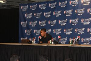 Derrick Rose: “Cuando alguien de 2.03 (LeBron) te defiende con esa facilidad es duro”