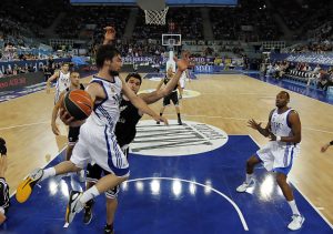 Semifinales ACB: el Real Madrid se apunta el primer tanto ante un Bizkaia Bilbao Basket que dio la cara