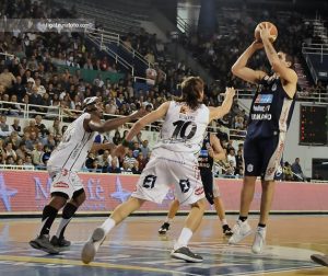 Liga Argentina (Final J1, J2 y J3): Peñarol arrasa en los 2 primeros juegos pero Atenas resucita de la mano de Matías Lescano