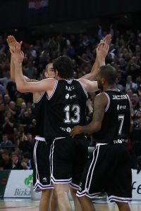 Semifinales ACB: Bizkaia Bilbao Basket roza la gloria y deja al borde del abismo al Real Madrid