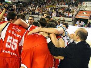 El futuro de… Assignia Manresa: Bajas, renovaciones y ¿San Miguel y Gladyr salen? ¿El hombre récord Varnado llega? ¿La promesa Omic, también?