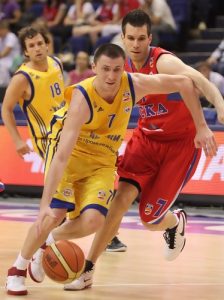 Liga Rusa (J13): El Khimki vence dos veces esta semana para no perder la estela del CSKA; el Nizhniy Novgorod abandona el farolillo rojo a costa de un irregular UNICS