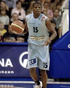 Hollis Price, nuevo playmaker del Caja San Fernando