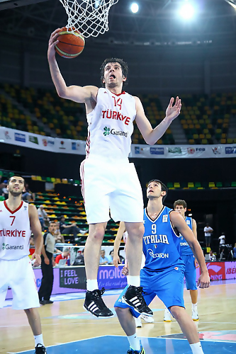 Furkan Aldemir: “Me gustaría jugar en la NBA junto a Enes Kanter”