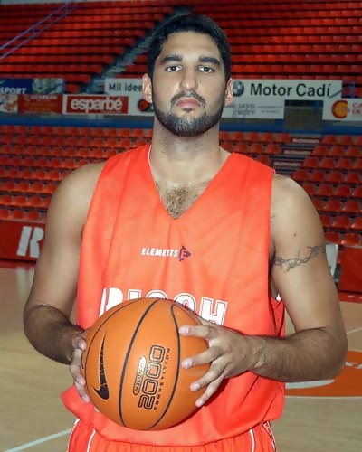 El Ricoh Manresa ficha a Rubén Burgos