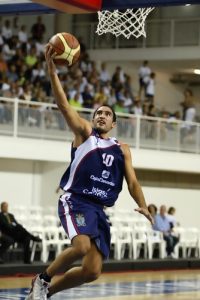 Cáceres completa su pareja de bases con Dani Rodríguez