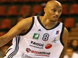 El francés Karim Souchu, a prueba en Lleida